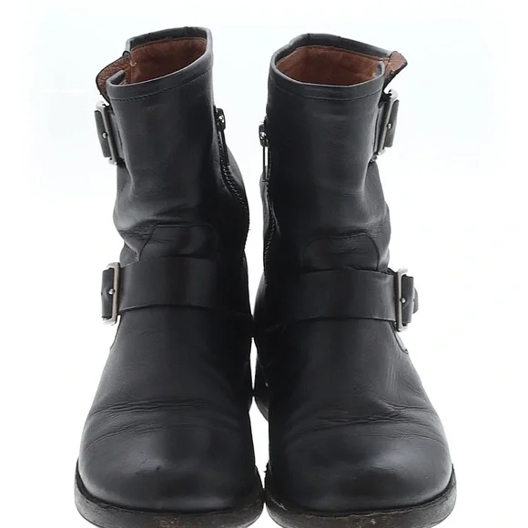 Frye Vicky Black Leather Harness Boot size 9 - Picture 2 of 2